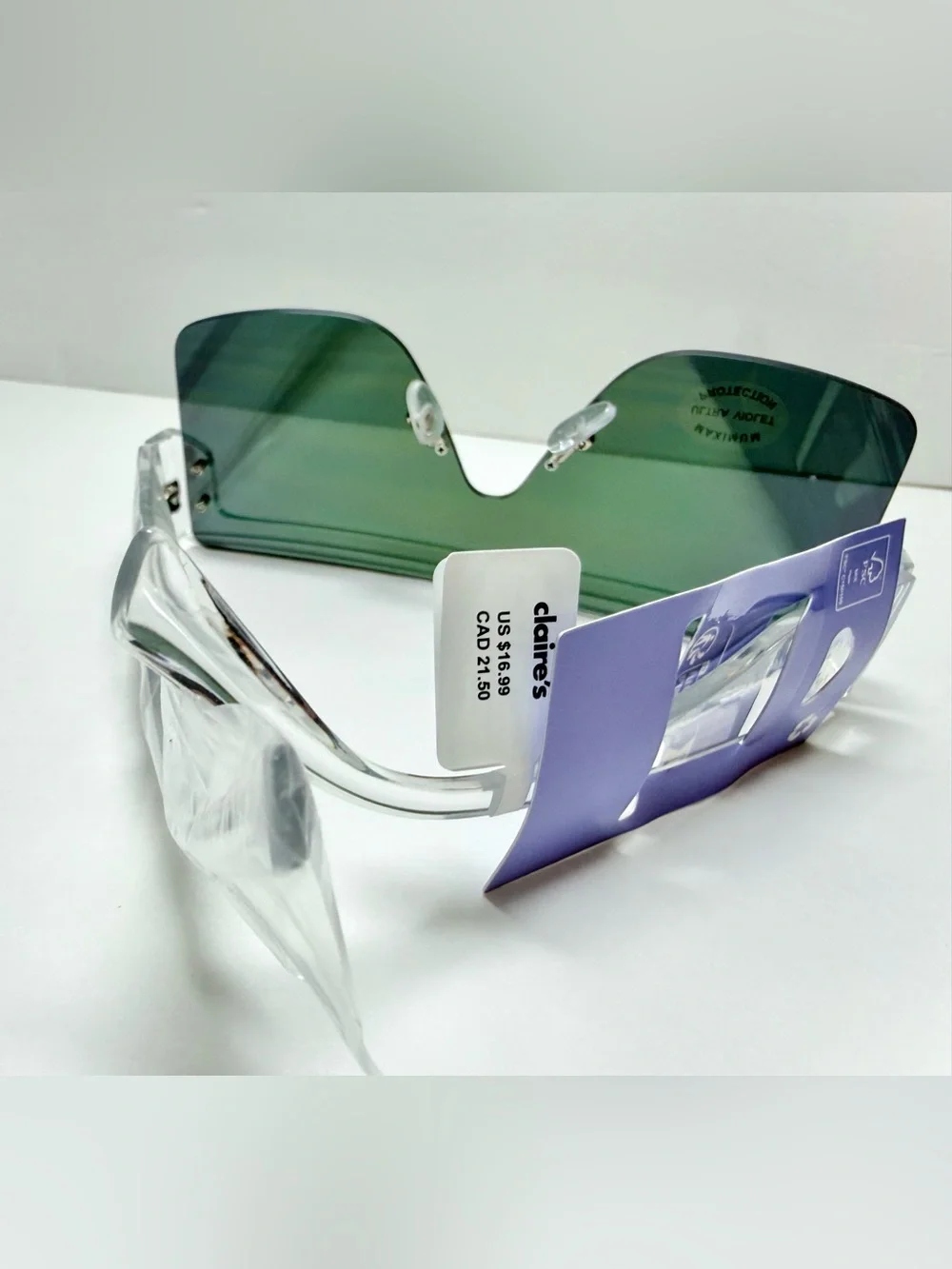 Claires rimless shield